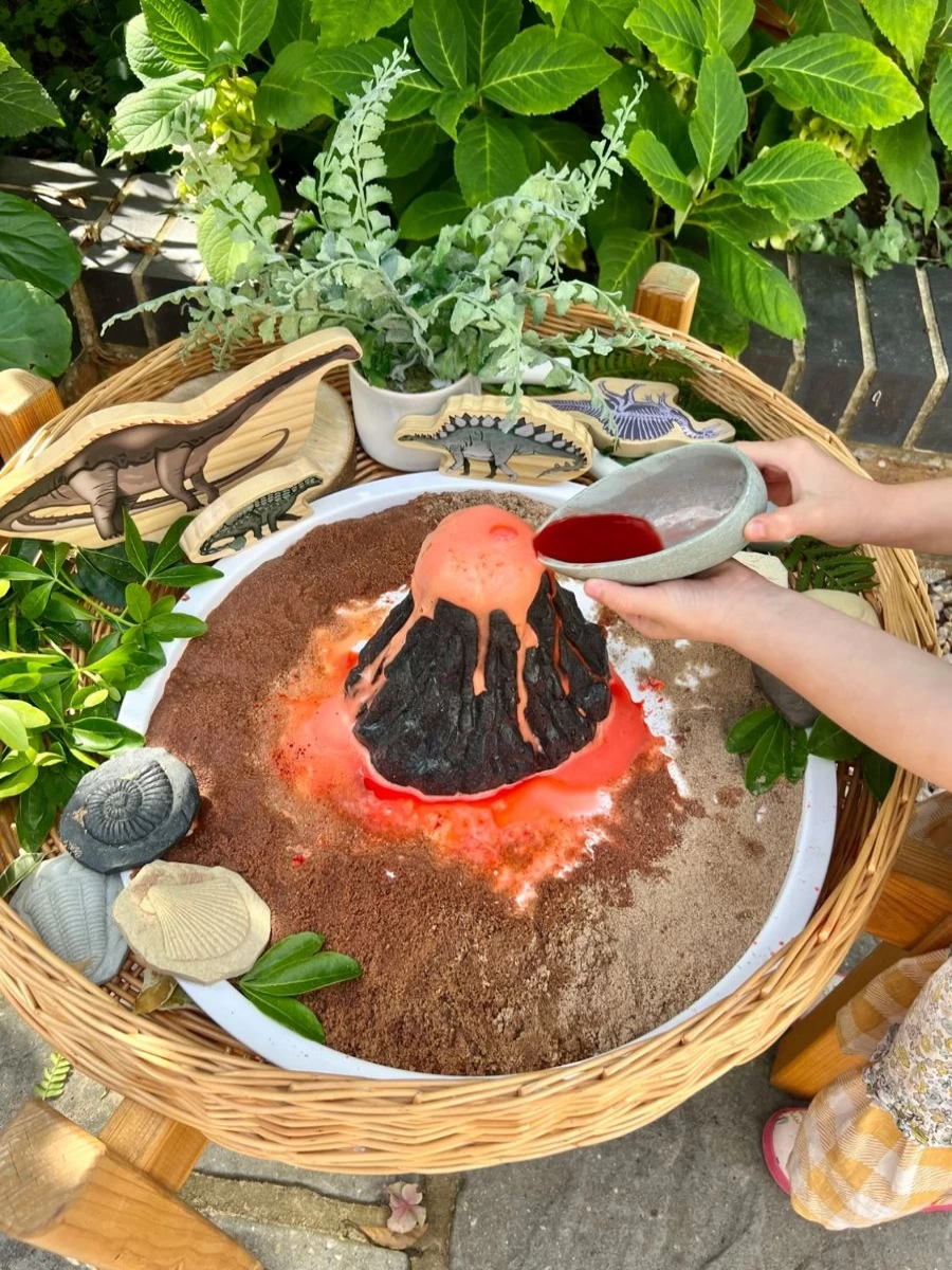 Yellow Door Outdoor | Play Volcano